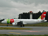 CS-TQD [A320-214]