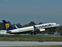 EI-DWG [B737-8AS/W]